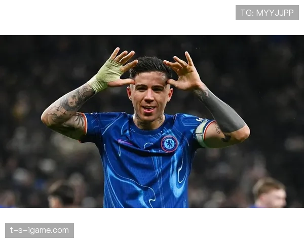 切尔西重塑未来：新星崛起助推战术革新与竞争力全面提升