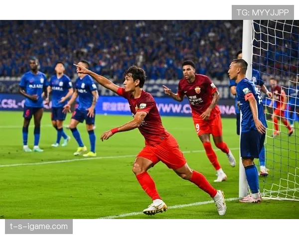 中超联赛战报：榜首争夺白热化，多队竞逐季后赛席位